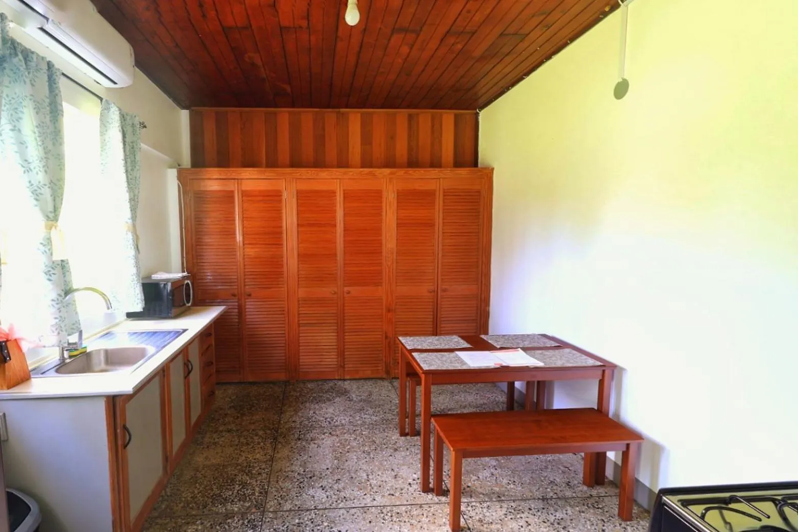 Cozy 1-Bed Apt In Whim Estate-Near Scarborough 0*,